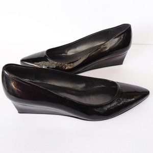 Stuart Weitzman Size 7 Black Patten Wedges 1.5"